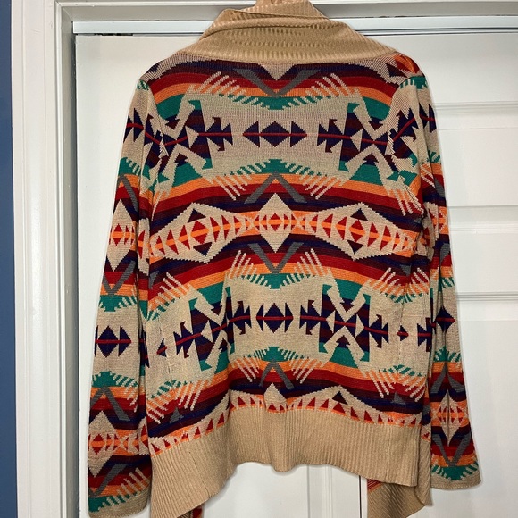 Blu Pepper Multi-Color Patterned Cardigan - Picture 5 of 6